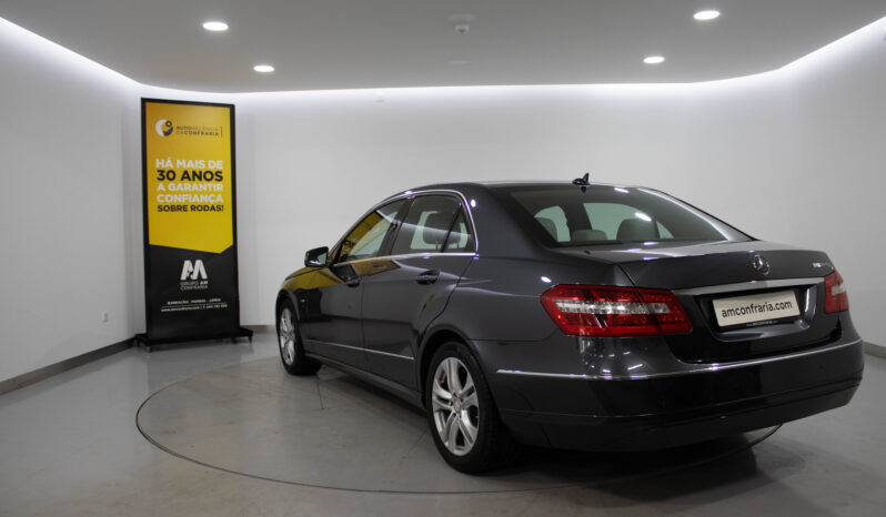 MERCEDES-BENZ E 250 CDi Avantgarde completo