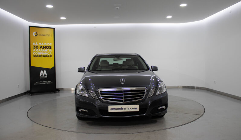 MERCEDES-BENZ E 250 CDi Avantgarde completo