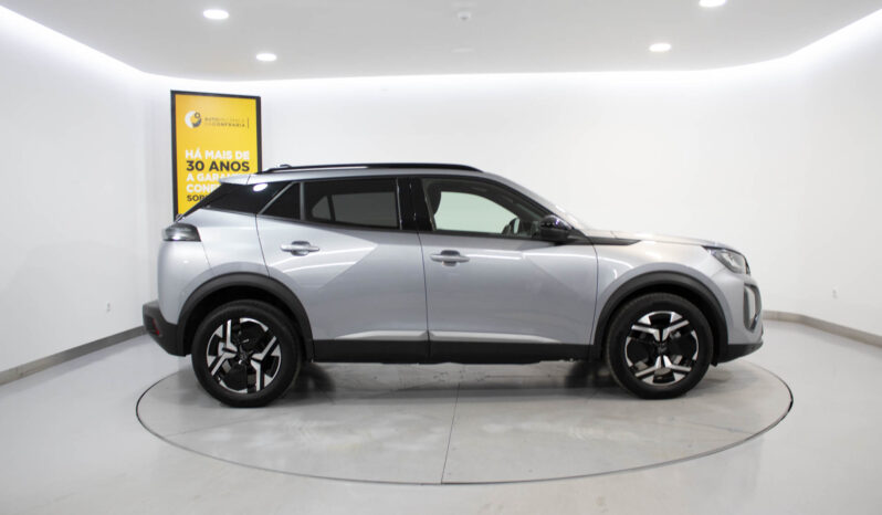 PEUGEOT 2008 1.2 Puretech Allure completo