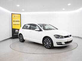 VOLKSWAGEN Golf 1.6 TDi Confortline