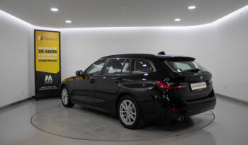 BMW 318d Touring Advantage completo