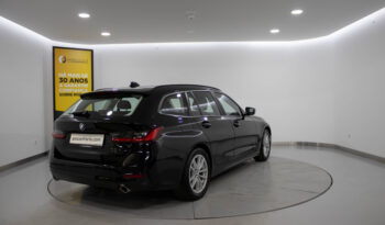 BMW 318d Touring Advantage completo