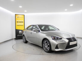 LEXUS IS 300H