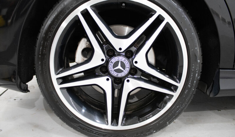 MERCEDES-BENZ CLA 220 CDi completo