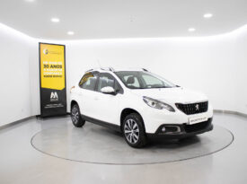 PEUGEOT 2008 1.2 Puretech Active