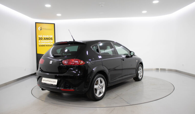 SEAT Leon 1.6 TDi completo