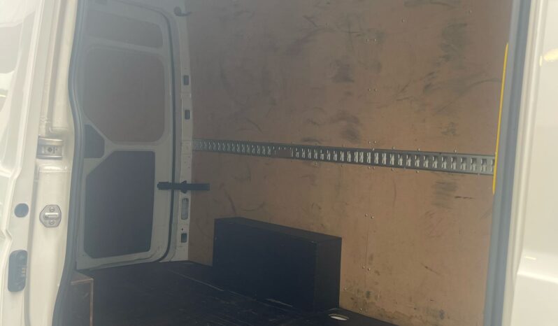 VOLKSWAGEN Crafter 2.0 TDI L3H3 completo