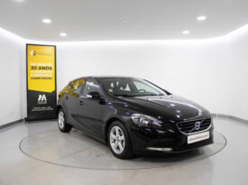 VOLVO V40 1.6 D2 Momentum