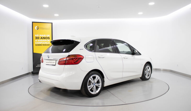 BMW 225xe Active Tourer Line Sport completo