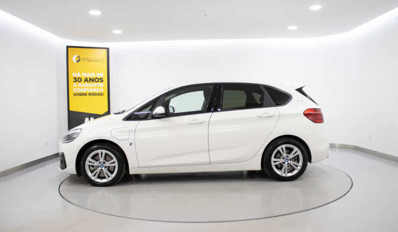 BMW 225xe Active Tourer Line Sport completo