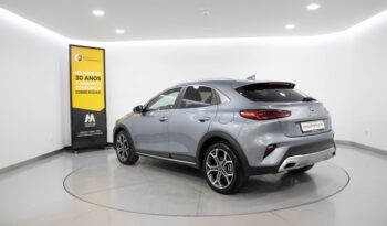 KIA XCeed 1.6 CRDi MHEV Drive completo