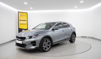 KIA XCeed 1.6 CRDi MHEV Drive completo