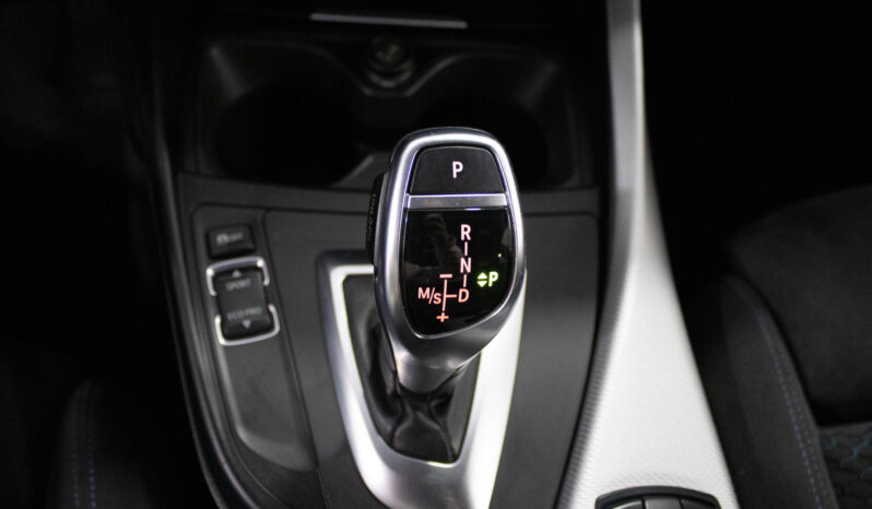 BMW Série 2 220 Pack M Automático completo