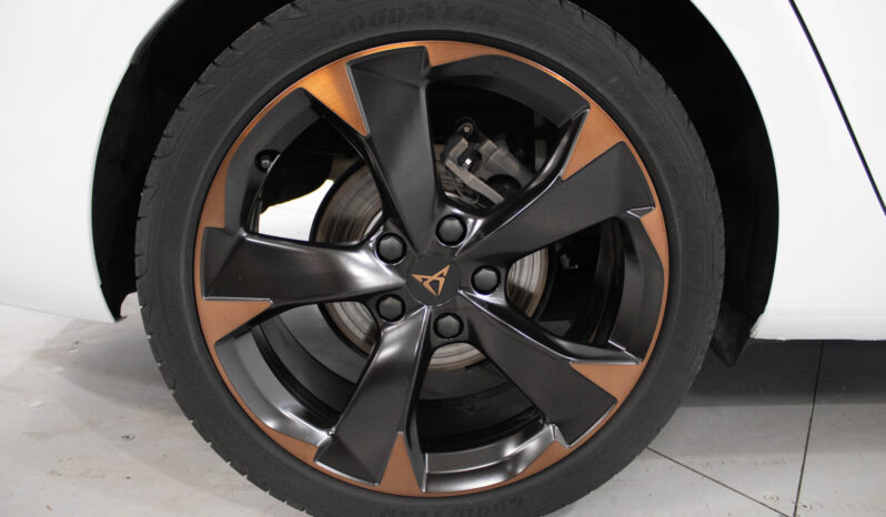 CUPRA Leon Sportstourer 2.0 TDi DSG completo