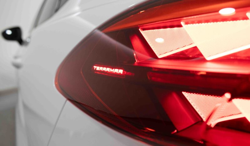 CUPRA Terramar 1.5 TSI e-Hybrid DSG completo