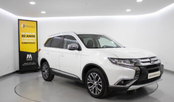 MITSUBISHI Outlander 2.2 DI-D Instyle Navi