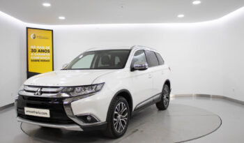 MITSUBISHI Outlander 2.2 DI-D Instyle Navi completo