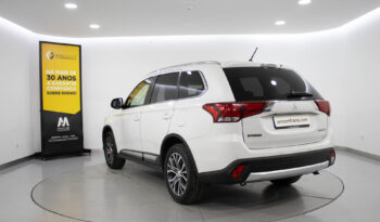 MITSUBISHI Outlander 2.2 DI-D Instyle Navi completo