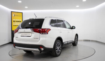 MITSUBISHI Outlander 2.2 DI-D Instyle Navi completo