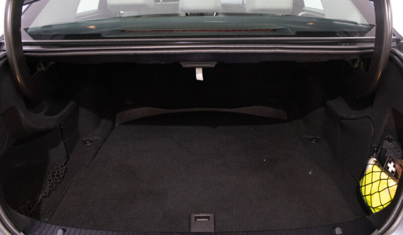 MERCEDES-BENZ E 250 CDi Avantgarde BlueEfficiency Auto completo