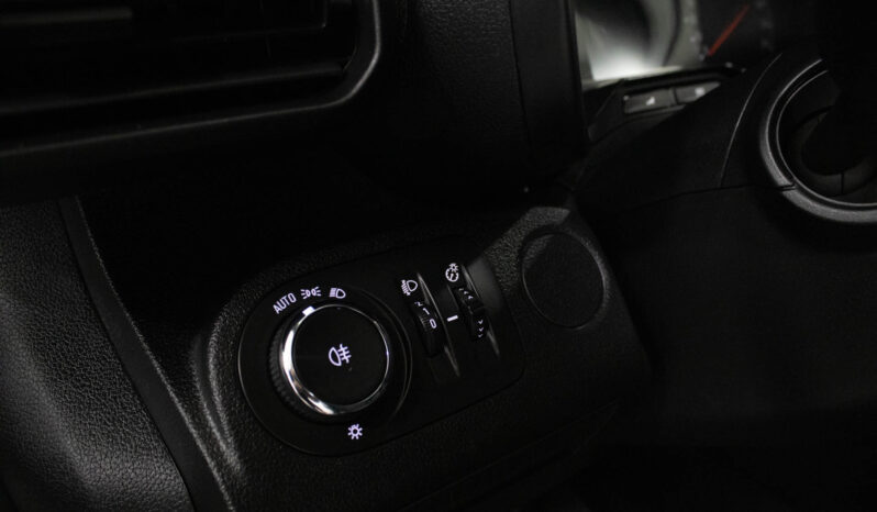 OPEL Combo 1.5 CDTi L1H1 Enjoy completo