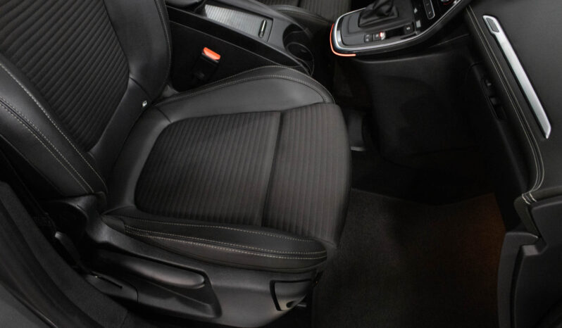 RENAULT Grand Scénic 1.6 dCi Bose Edition EDC completo