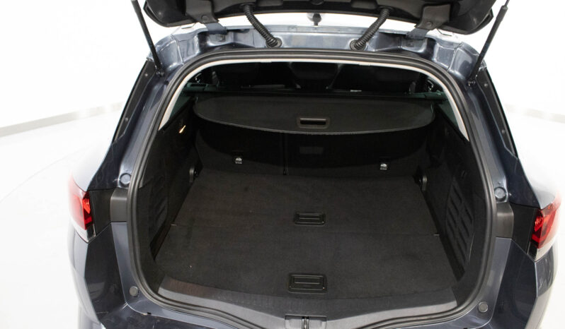 RENAULT Mégane ST 1.5 Blue dCi Zen completo