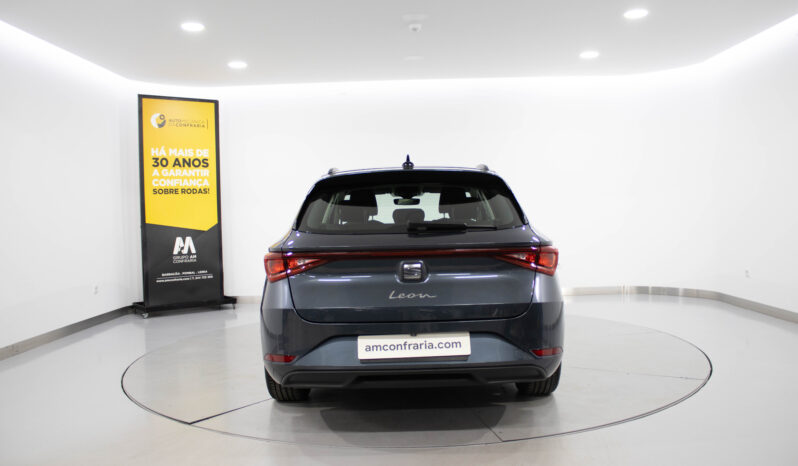 SEAT Leon Sportstourer 2.0 TdI Style completo