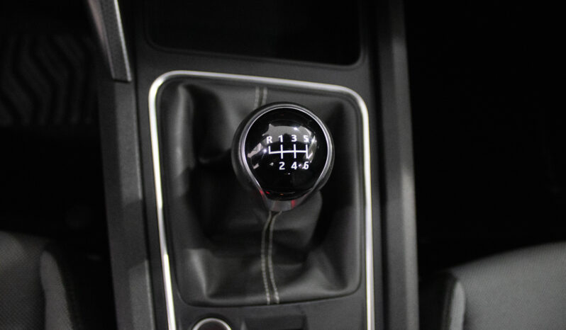 SEAT Leon 1.0 Tsi Style completo