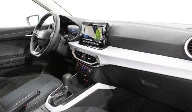SEAT Arona 1.0 TSI Style DSG completo