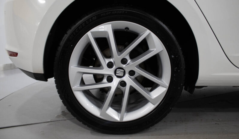 SEAT Leon 1.6 TDI Style completo