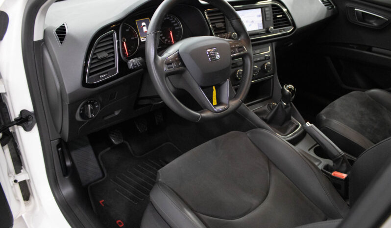 SEAT Leon 1.6 TDI Style completo