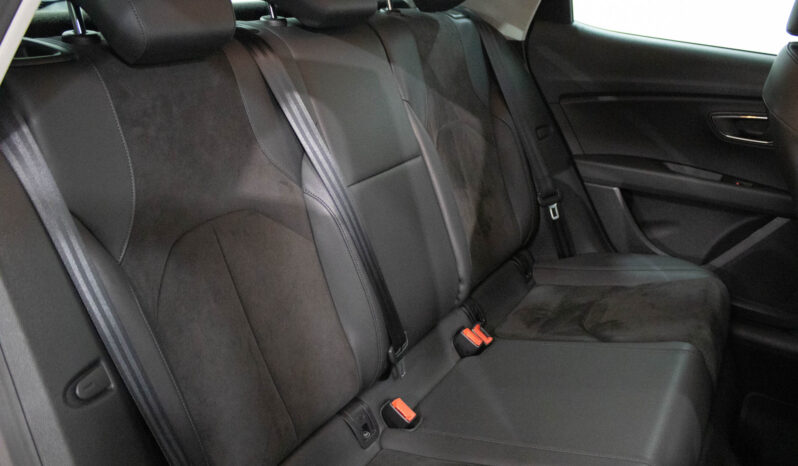 SEAT Leon 1.6 TDI Style completo