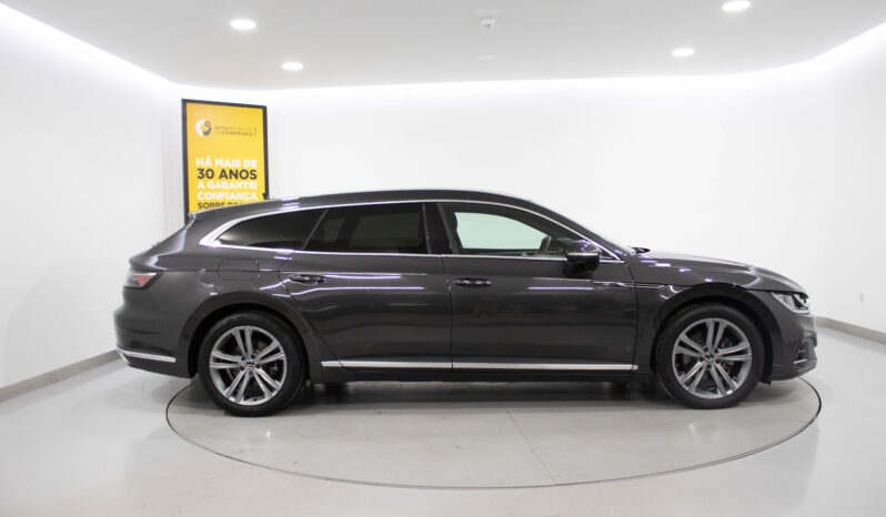 VOLKSWAGEN Arteon Shooting Break R-Line 2.0 TDI DSG completo