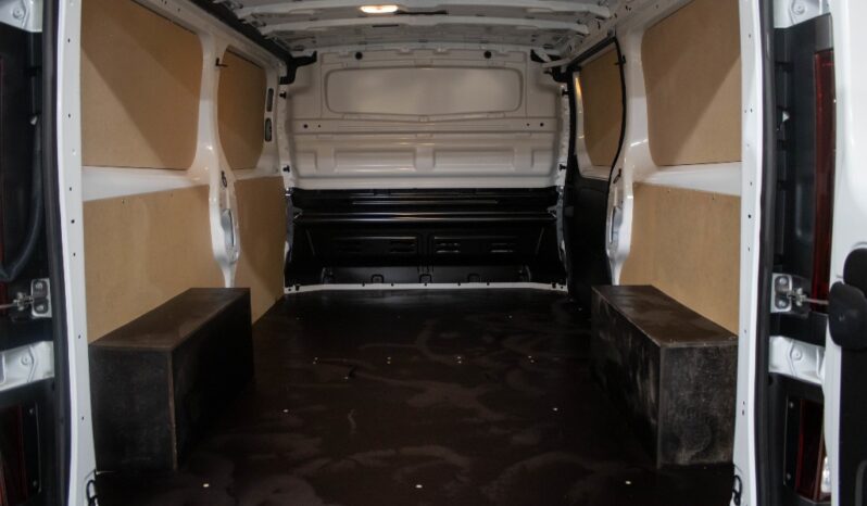 RENAULT Trafic III Fase III 2.0 BLUE DCI L2H1 IP completo