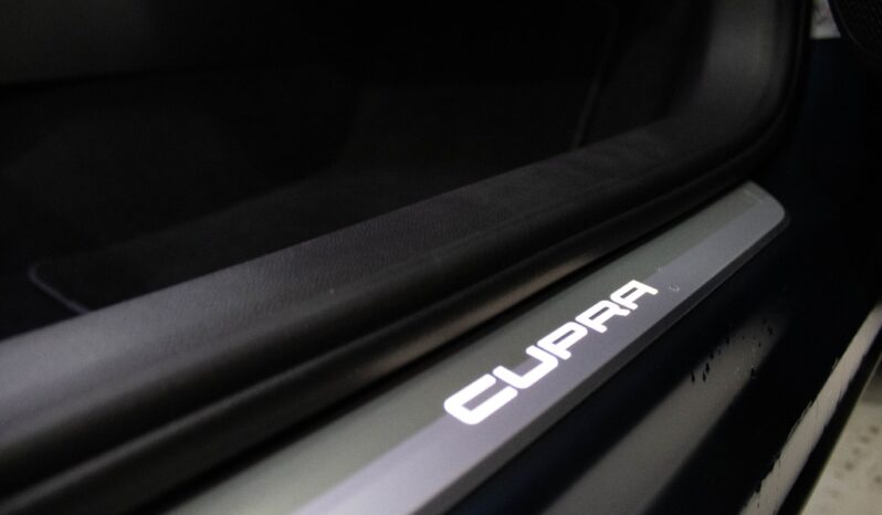 CUPRA Formentor 1.4 E-HYBRID CUPRA DSG VZ completo