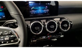 MERCEDES-BENZ Classe A 180 D STYLE AUT. completo
