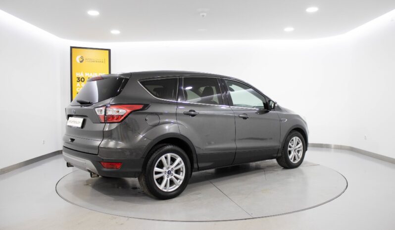 FORD Kuga 1.5 TDCI BUSINESS completo