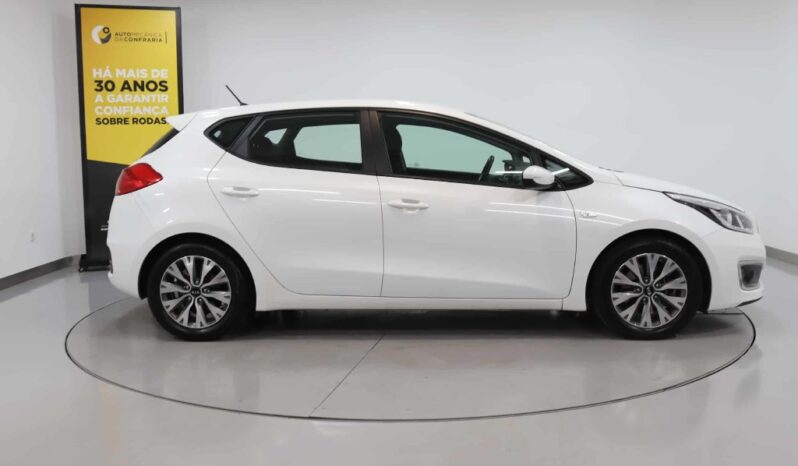 KIA Ceed 1.6 CRDI EX completo