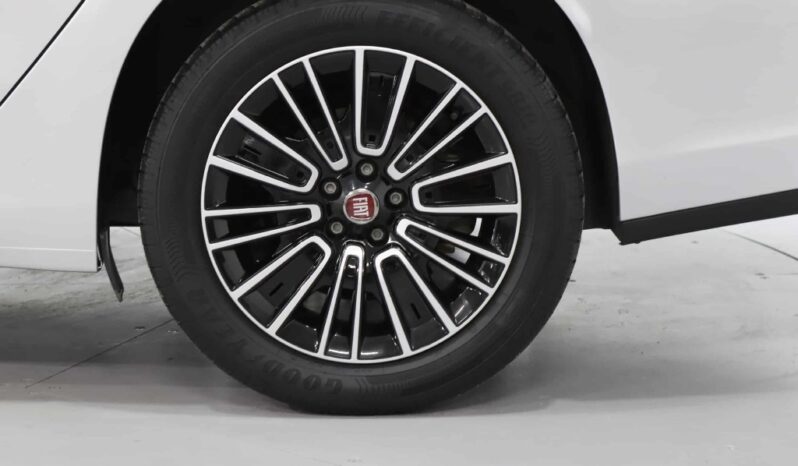 FIAT Tipo SW 1.3 MULTIJET completo