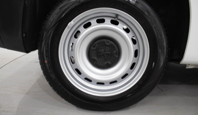 PEUGEOT Partner 1.5 BLUEHDI PRO STANDARD completo