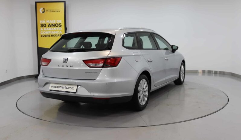 SEAT Leon ST 1.6 TDI YLE ECOMOTIVE completo