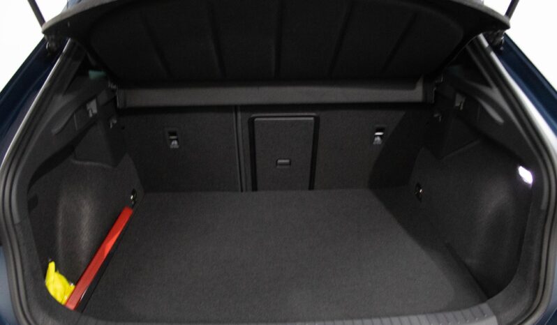 CUPRA Formentor 1.4 E-HYBRID CUPRA DSG VZ completo