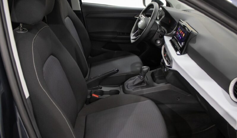 SEAT Ibiza 1.0 TSI STYLE DSG completo