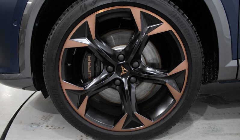 CUPRA Formentor 1.4 E-HYBRID CUPRA DSG VZ completo
