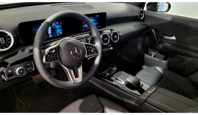 MERCEDES-BENZ Classe A 180 D STYLE AUT. completo