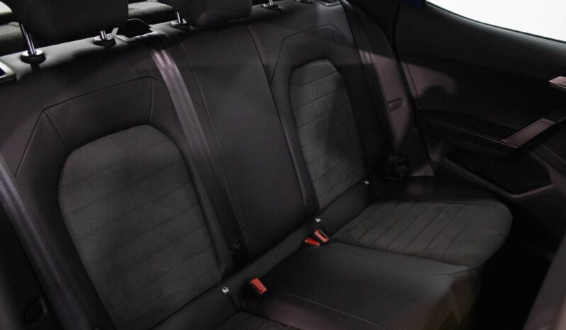SEAT Arona 1.0 TSI XPERIENCE completo
