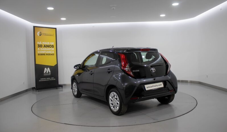 TOYOTA Aygo 1.0 X-PLAY+X-TOUCH completo