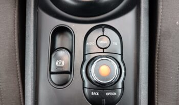 MINI Mini Clubman ONE D completo