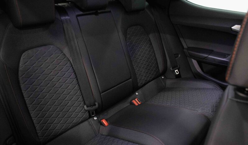 SEAT Leon 1.5 TSI E-HYBRID FR DSG completo